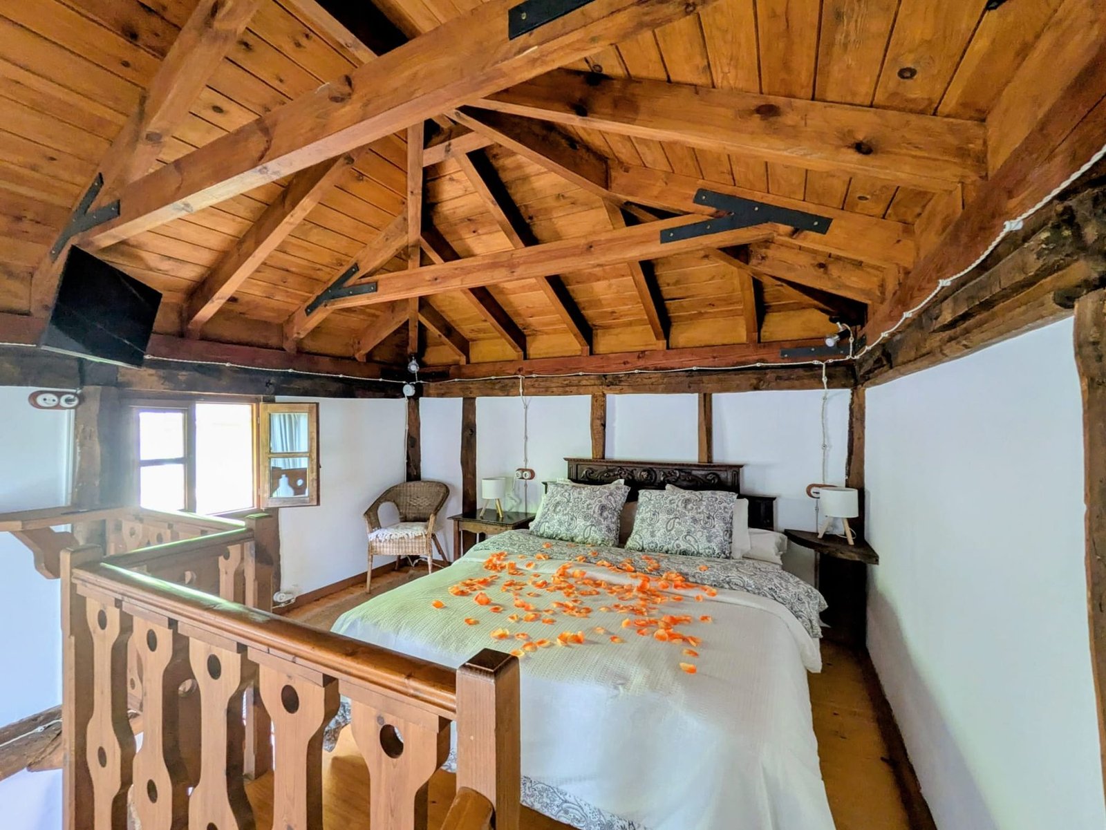 El Palomar, habitación doble independiente con terraza en alojamiento rural en Asturias